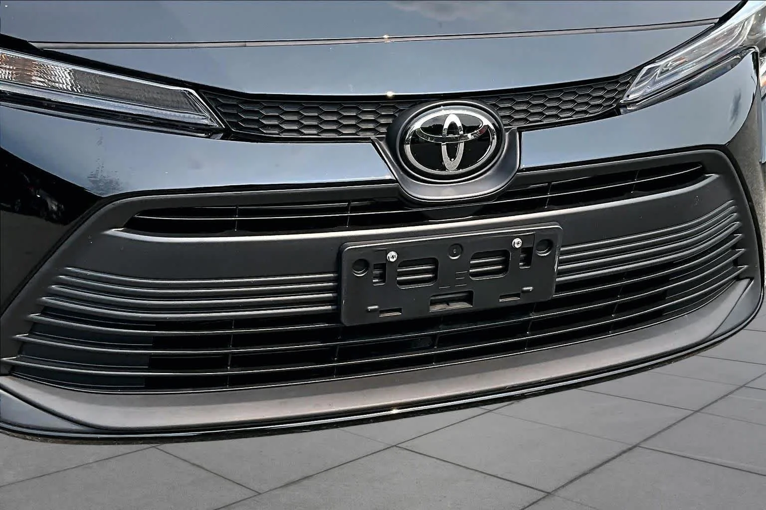Used 2024 Midnight Black Metallic Toyota LE image 29