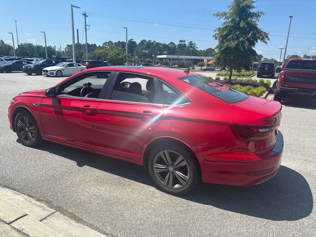 Used 2019 Tornado Red Volkswagen R-Line image 4
