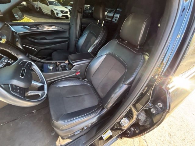 Used 2021 Diamond Black Jeep Altitude image 17