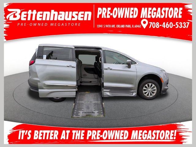 2019 Chrysler Pacifica Touring L