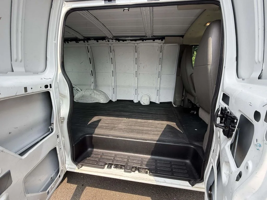 Used 2013 White Chevrolet Work Van image 13