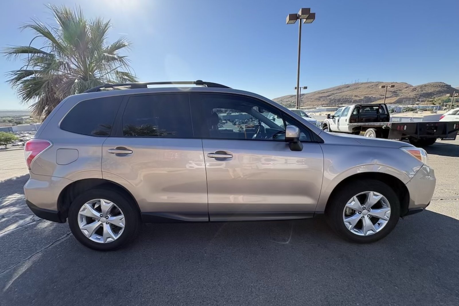 Used 2015 Burnished Bronze Metallic Subaru 2.5i Premium image 7