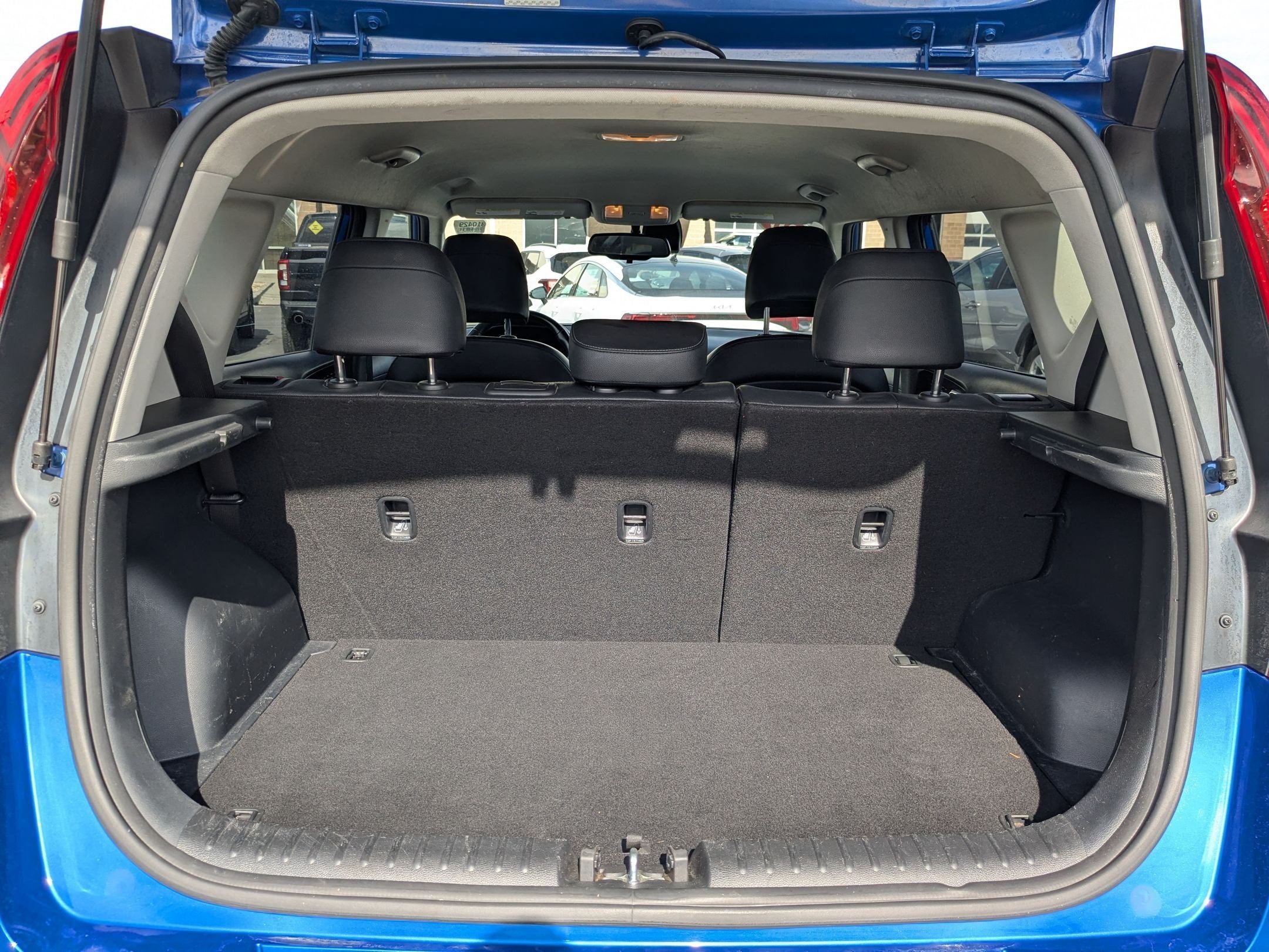 Used 2020 Neptune Blue Kia EX image 29