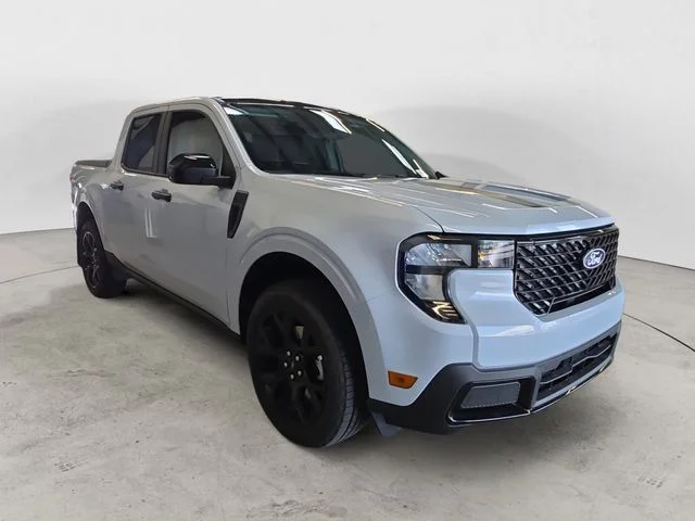 New 2026 Space White Metallic Ford XLT image 7