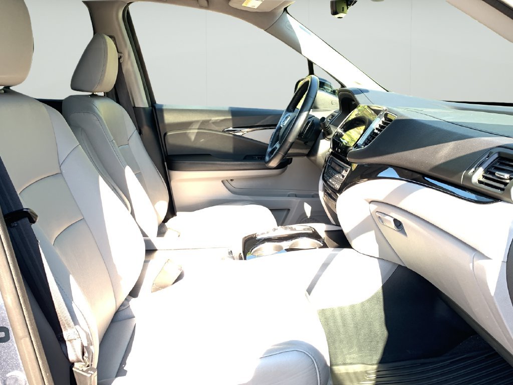 2022 Honda Pilot Touring - Photo 36