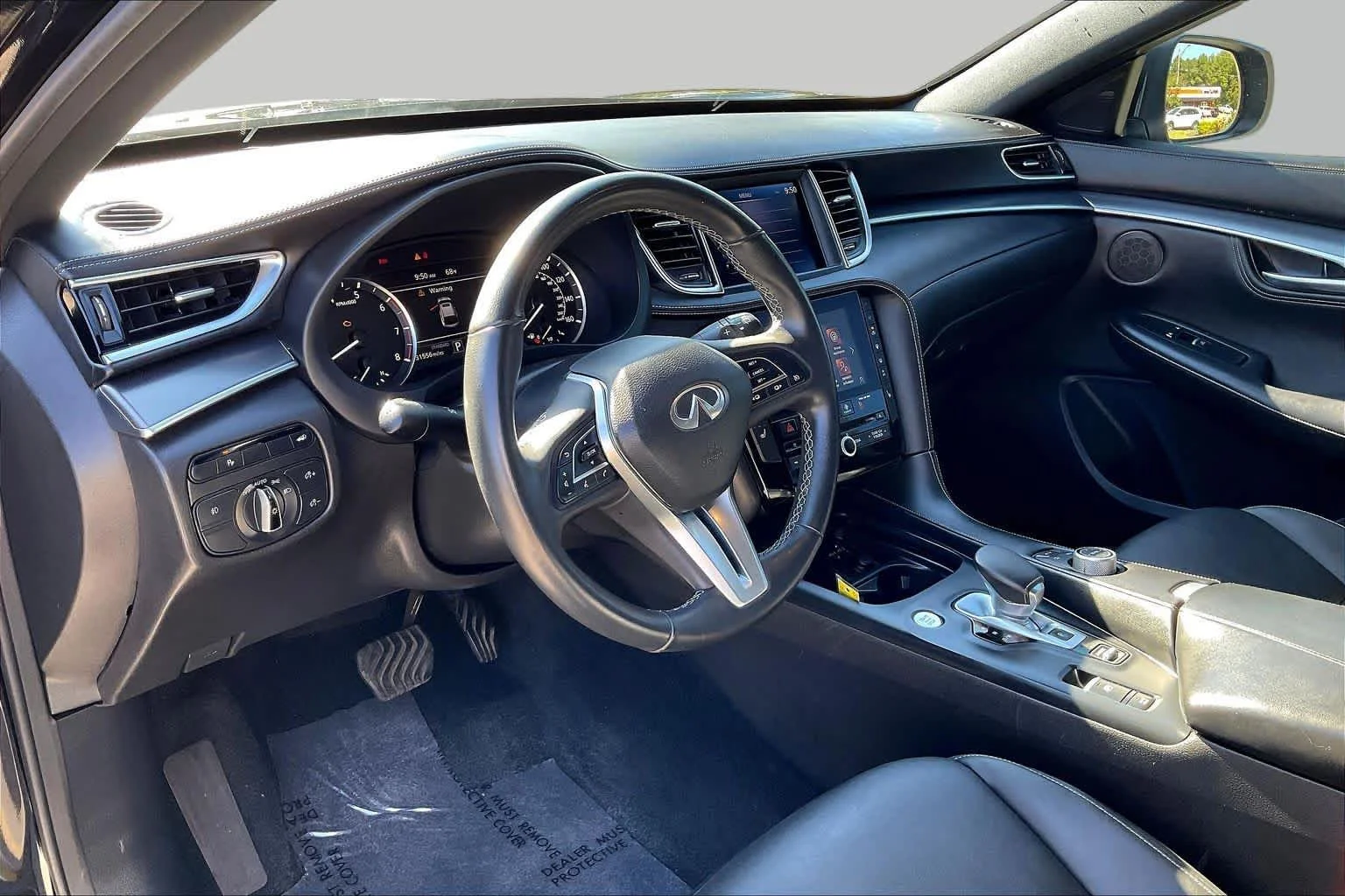 Used 2022 Black Obsidian INFINITI LUXE image 18