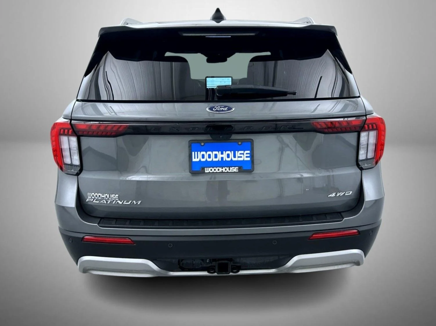 Used 2025 Gray Ford Platinum image 6