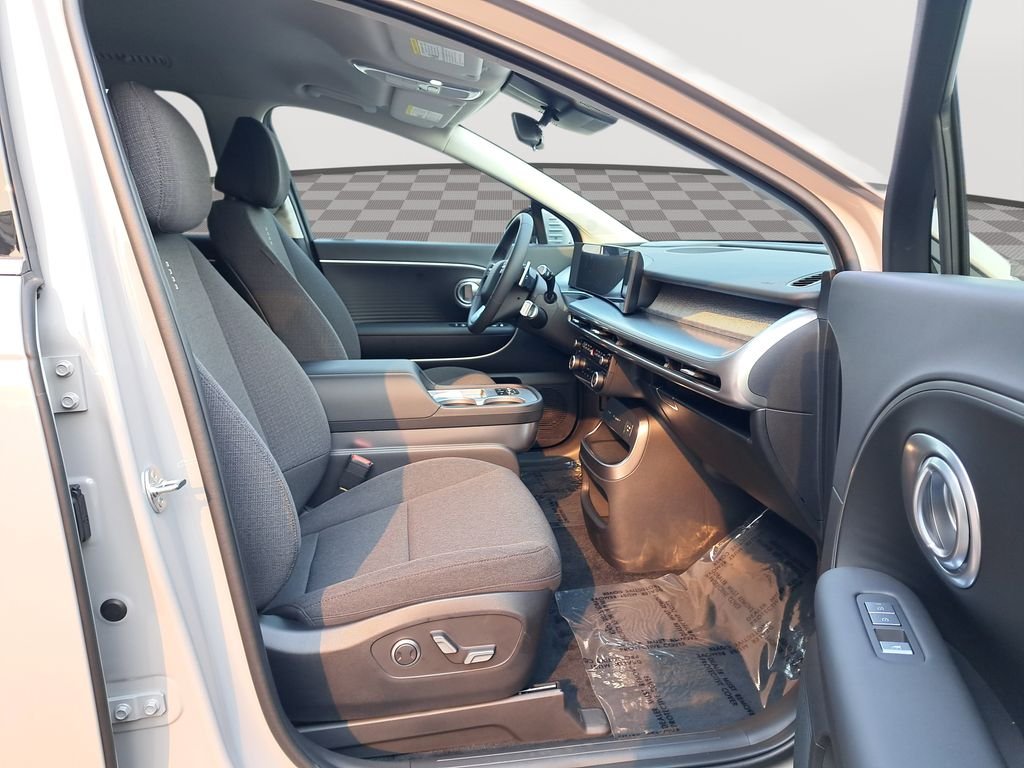 2026 Hyundai IONIQ 9 SE - Photo 18