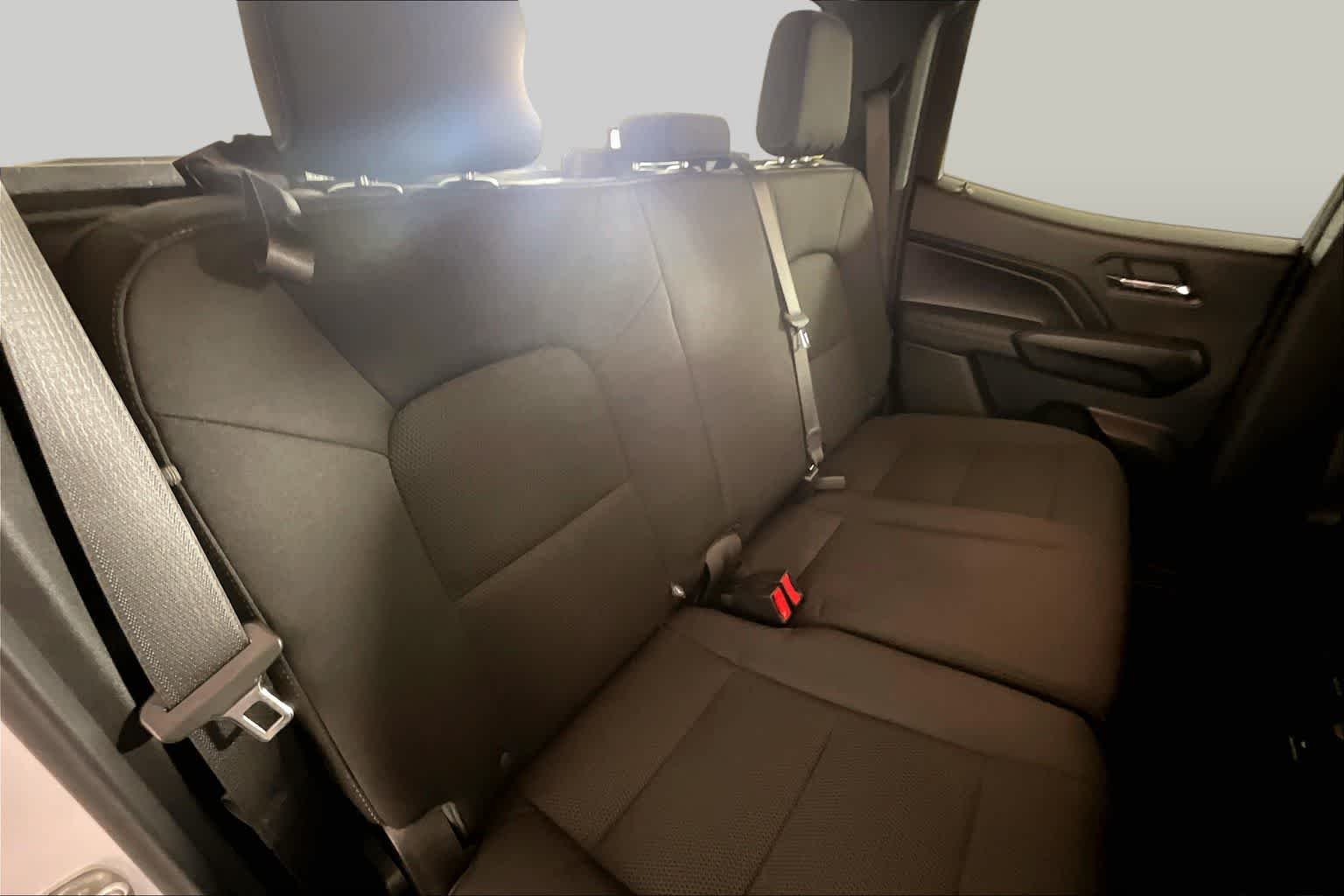 Used 2024 Summit White GMC 2WD Elevation image 20
