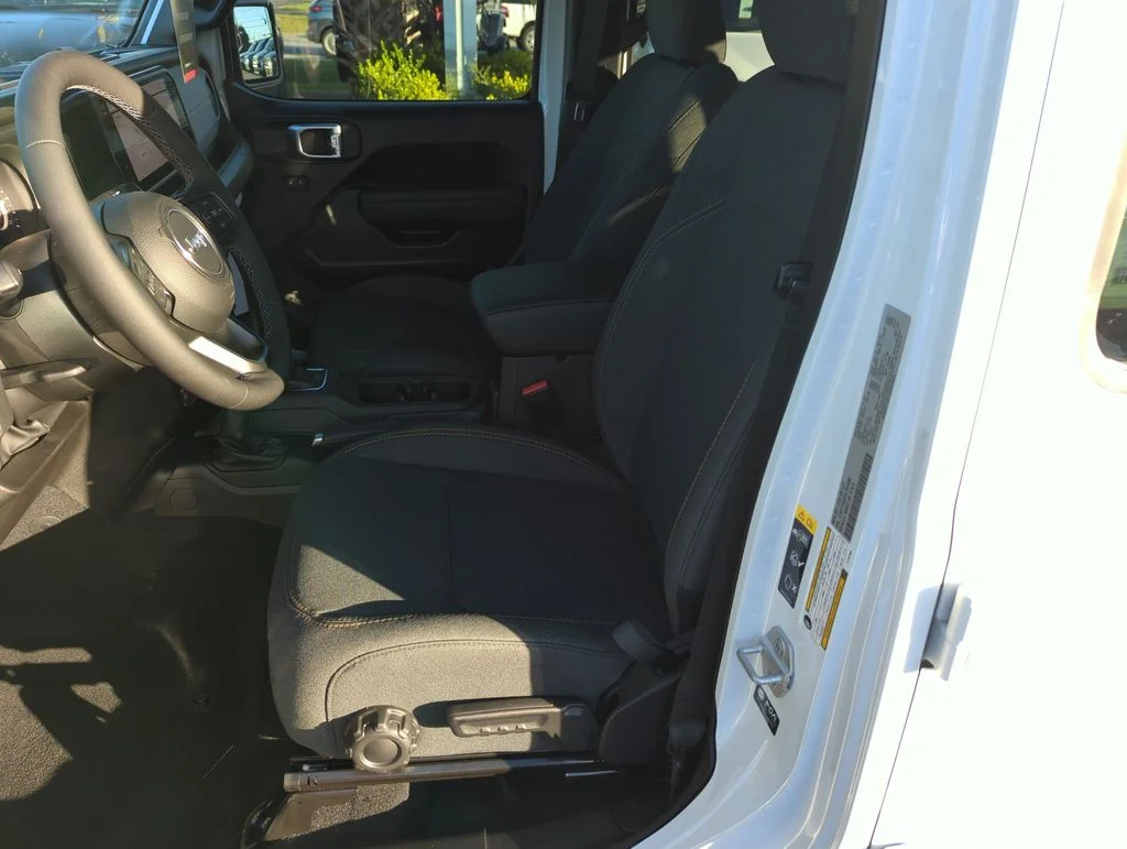 New 2026 Bright White Clear-Coat Exterior Paint Jeep Willys image 8