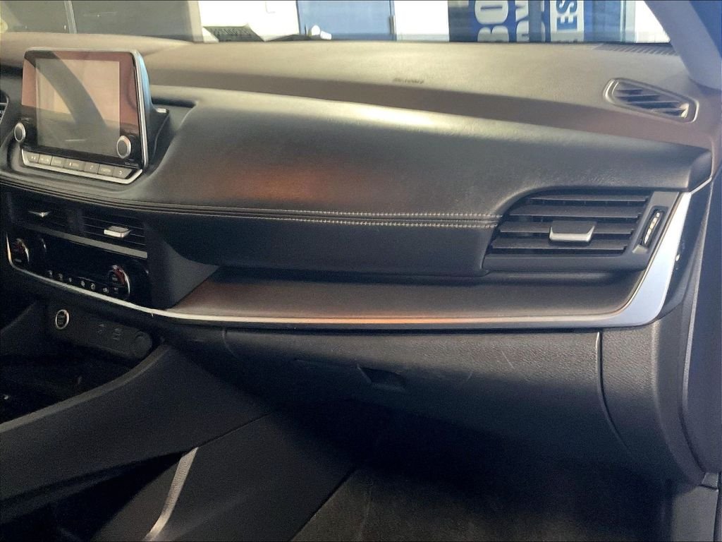 Used 2023 Blue Nissan SV image 13