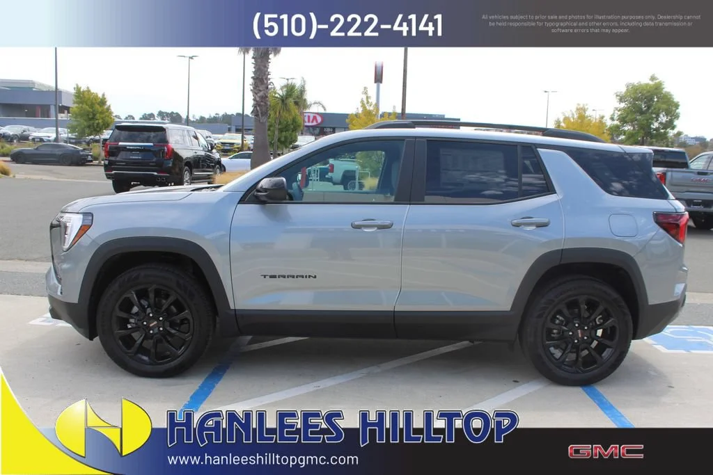 2026 GMC Terrain Elevation - Photo 2