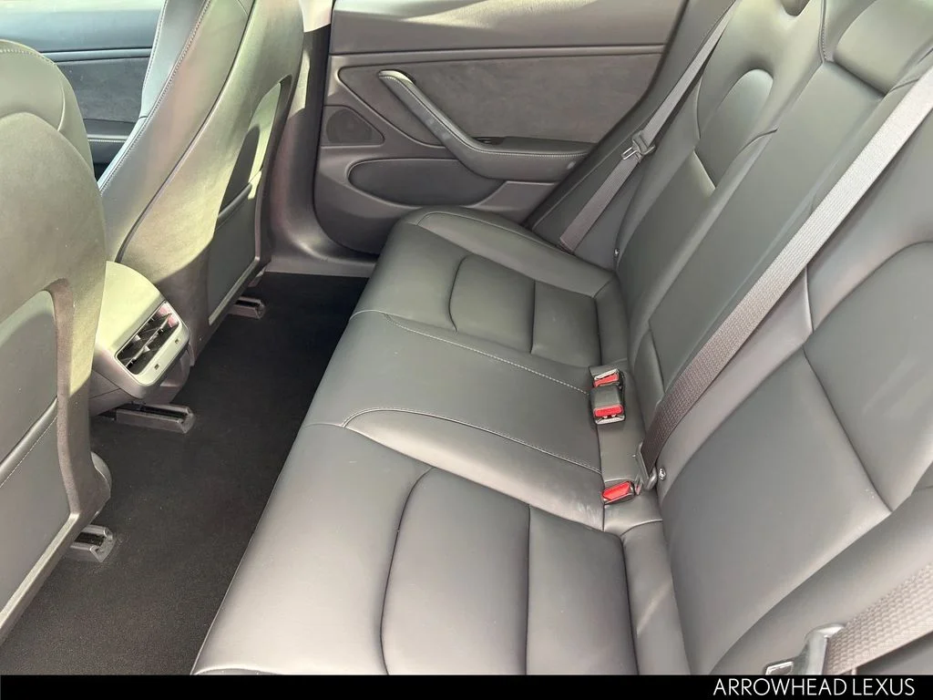 Used 2018 Black Tesla Long Range image 13
