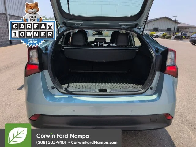 Used 2022 Beige Toyota XLE AWD-e image 29