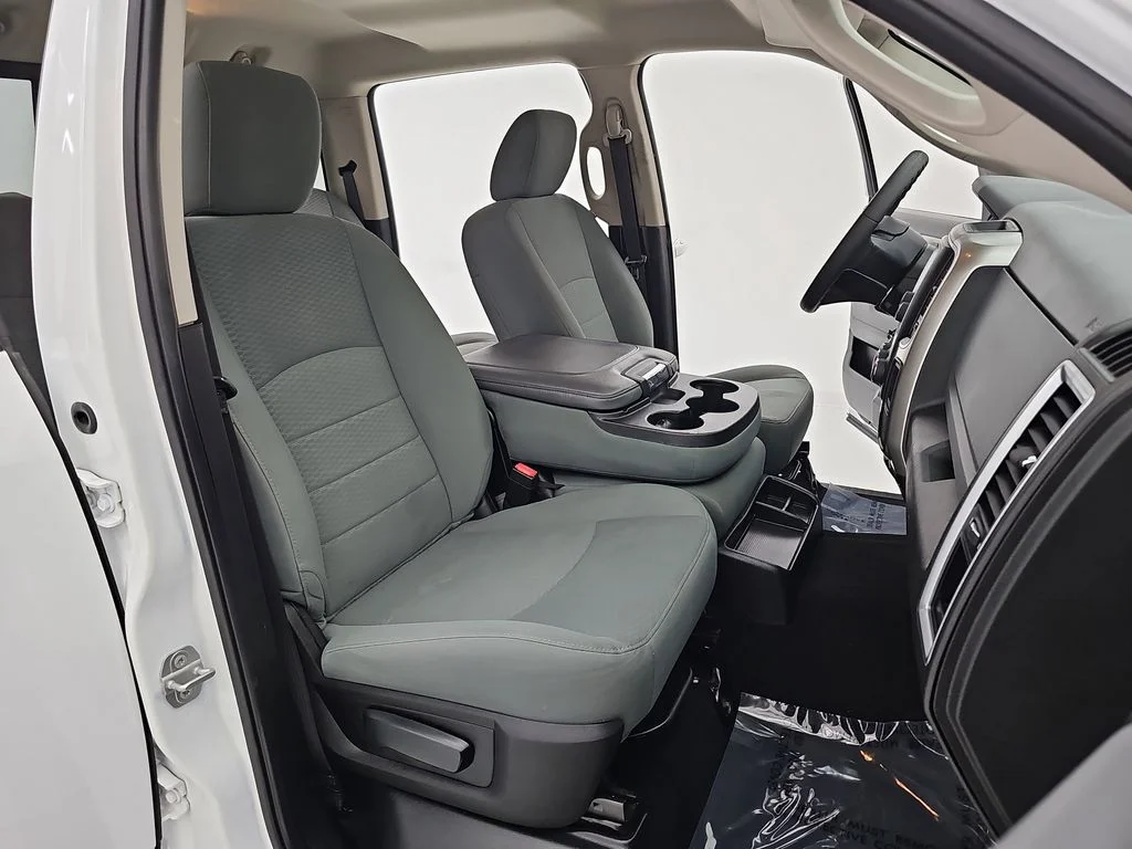 Used 2019 White Ram SLT image 12