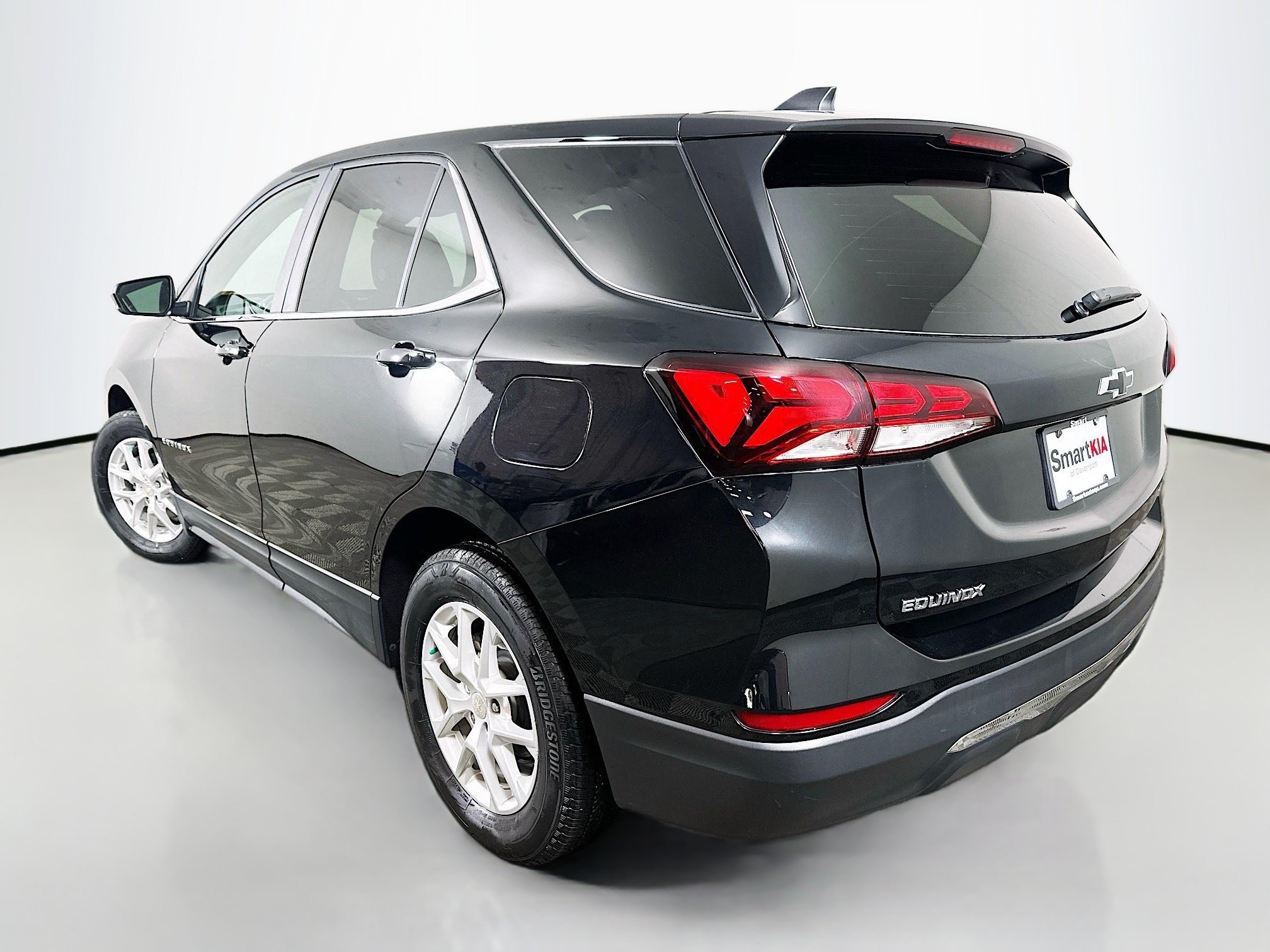 Used 2023 Mosaic Black Metallic Chevrolet LT image 6