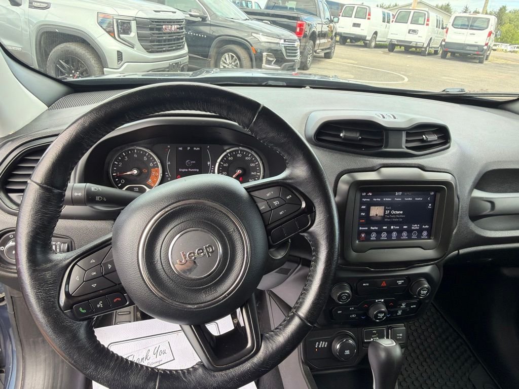 Used 2020 Blue Jeep Latitude image 20