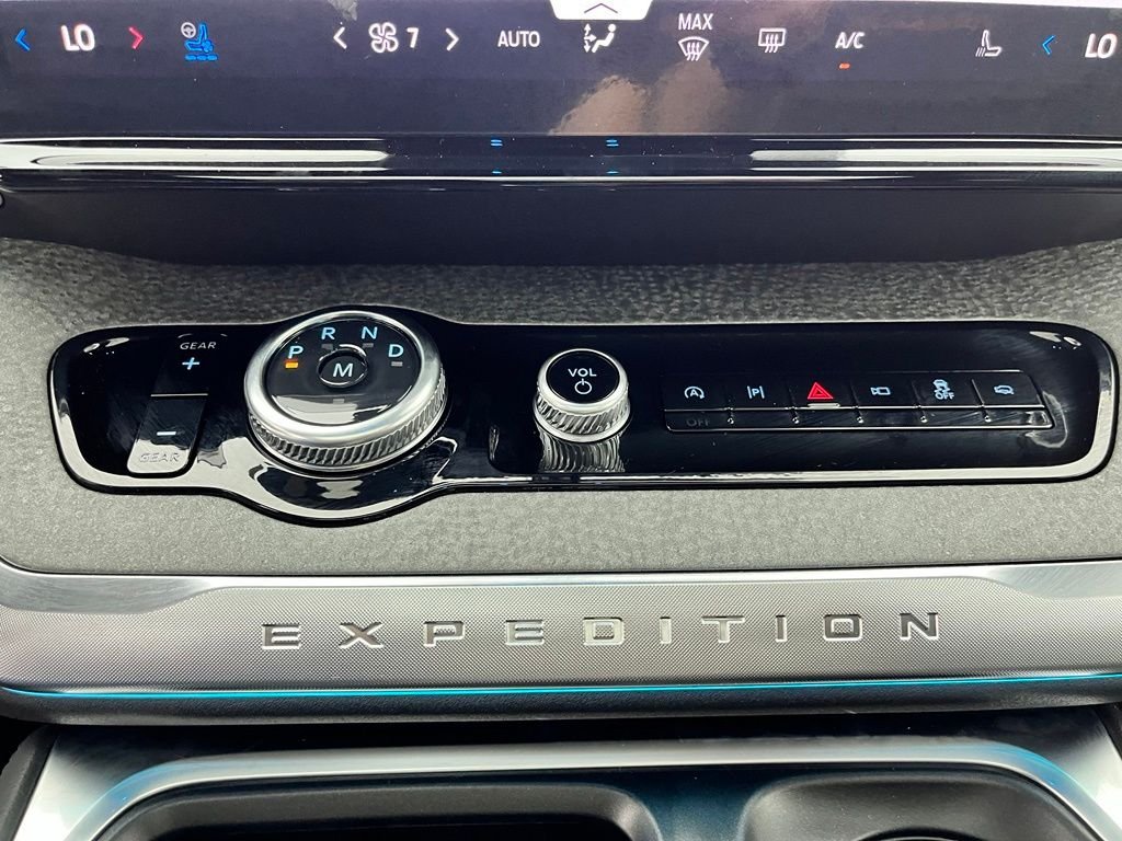New 2026 Black Ford Tremor image 30