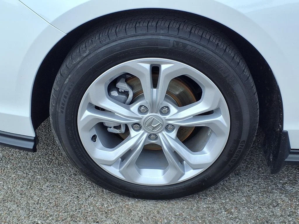 Used 2025 White Honda LX image 22