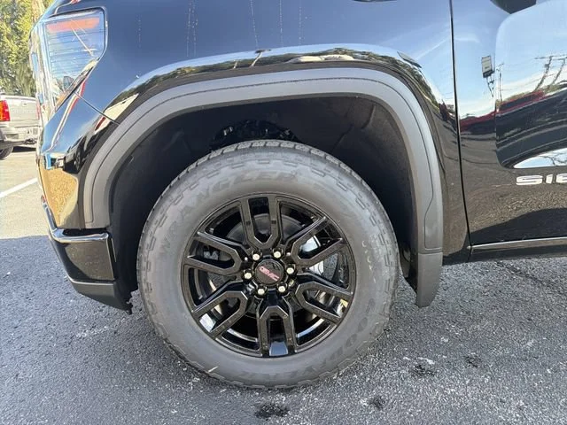 New 2026 Onyx Black GMC Pro image 32
