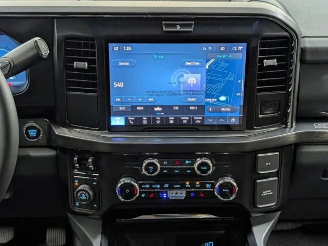 New 2026 Agate Black Metallic Ford F-250® Lariat® image 38