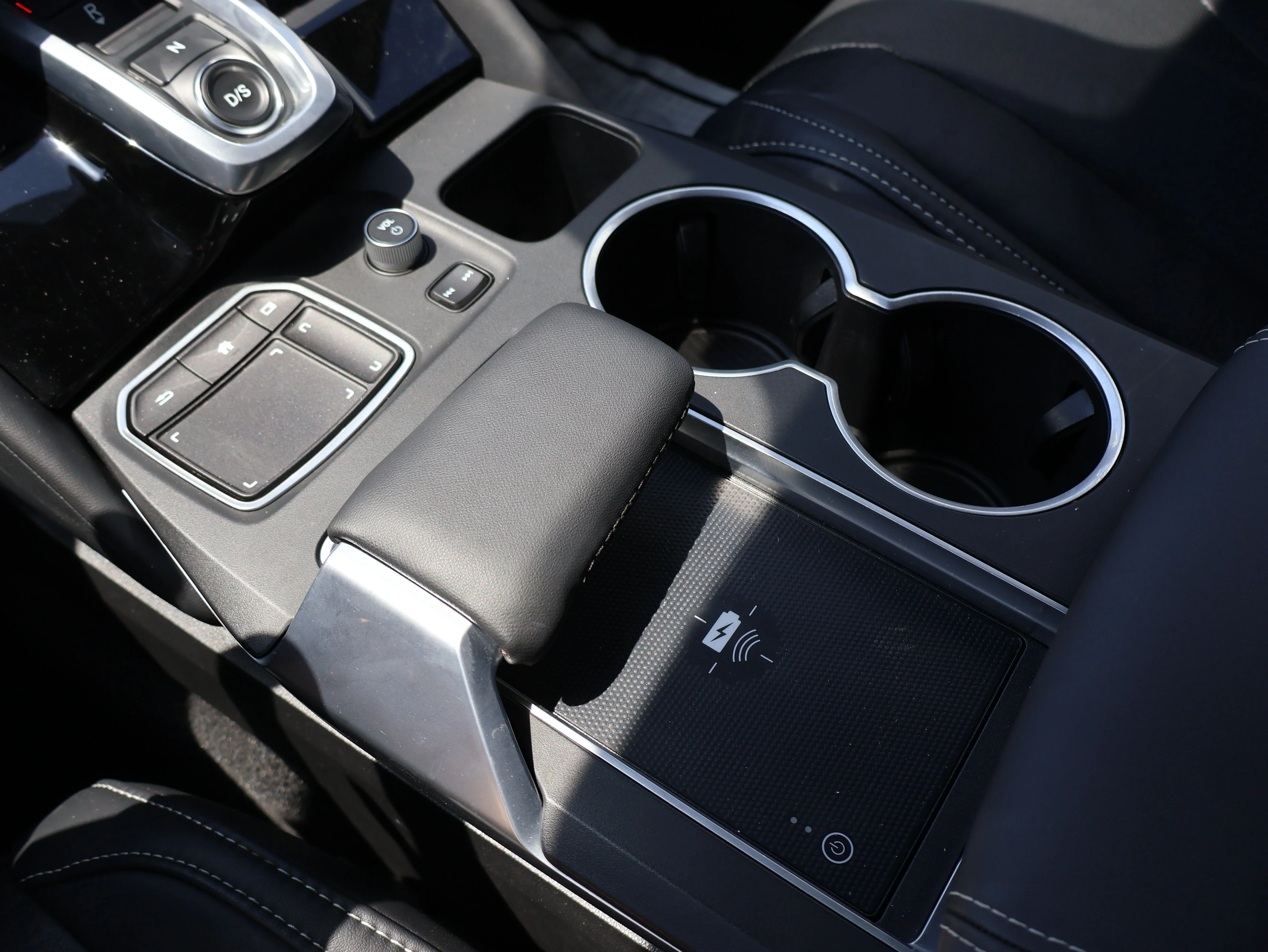 Used 2023 Liquid Carbon Metallic Acura w/Technology Package image 36