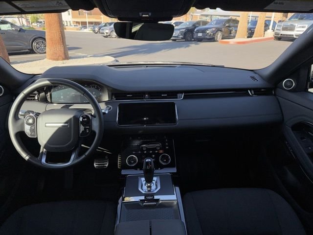 Used 2020 Kaikoura Stone Metallic Land Rover R-Dynamic SE image 12