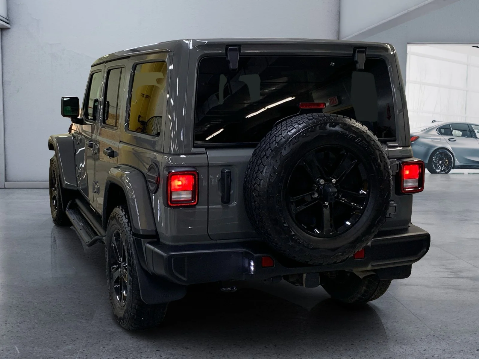 Used 2023 Sting Grey Jeep Sahara Altitude image 3