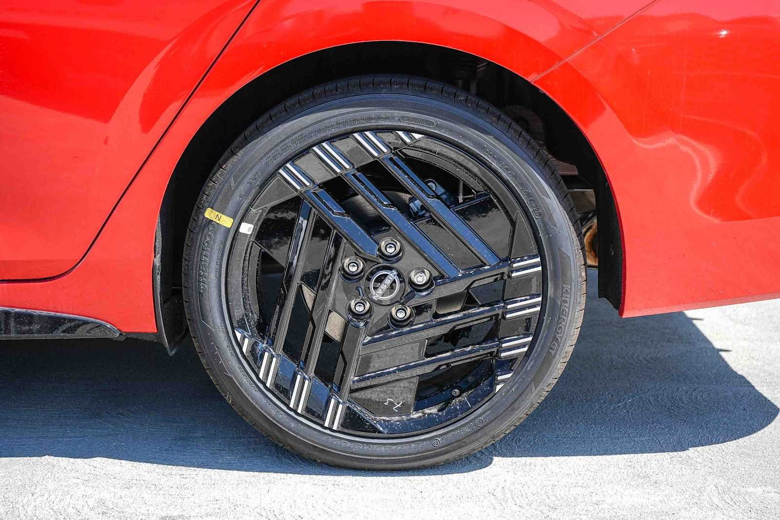 New 2027 Energetic Ember / Super Black Two-tone Nissan SR image 10
