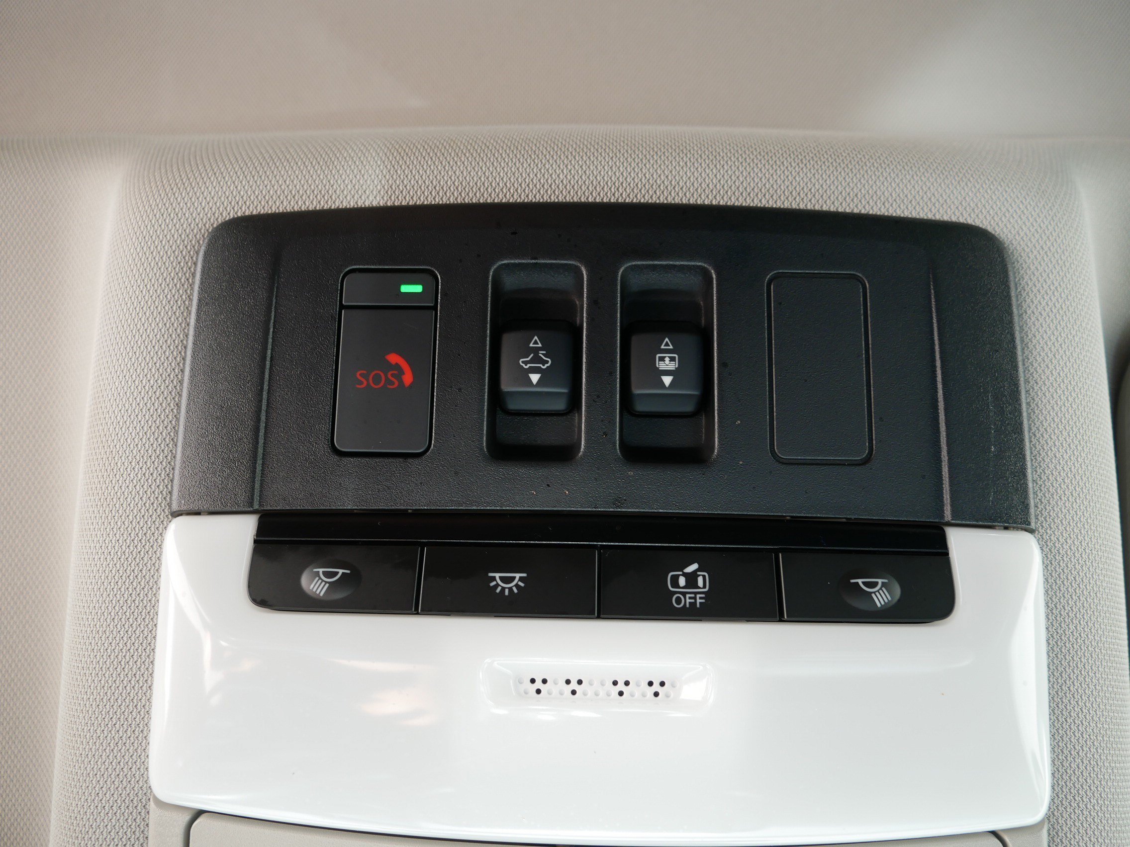 Certified Used 2023 Scarlet Ember Tintcoat Nissan SV image 35