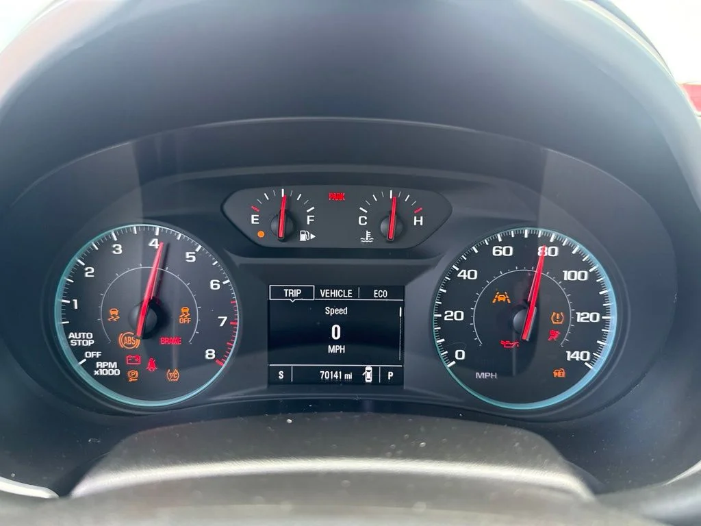 Used 2024 Sterling Gray Metallic Chevrolet LT image 15