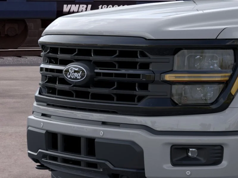 New 2026 Avalanche Ford XLT image 17