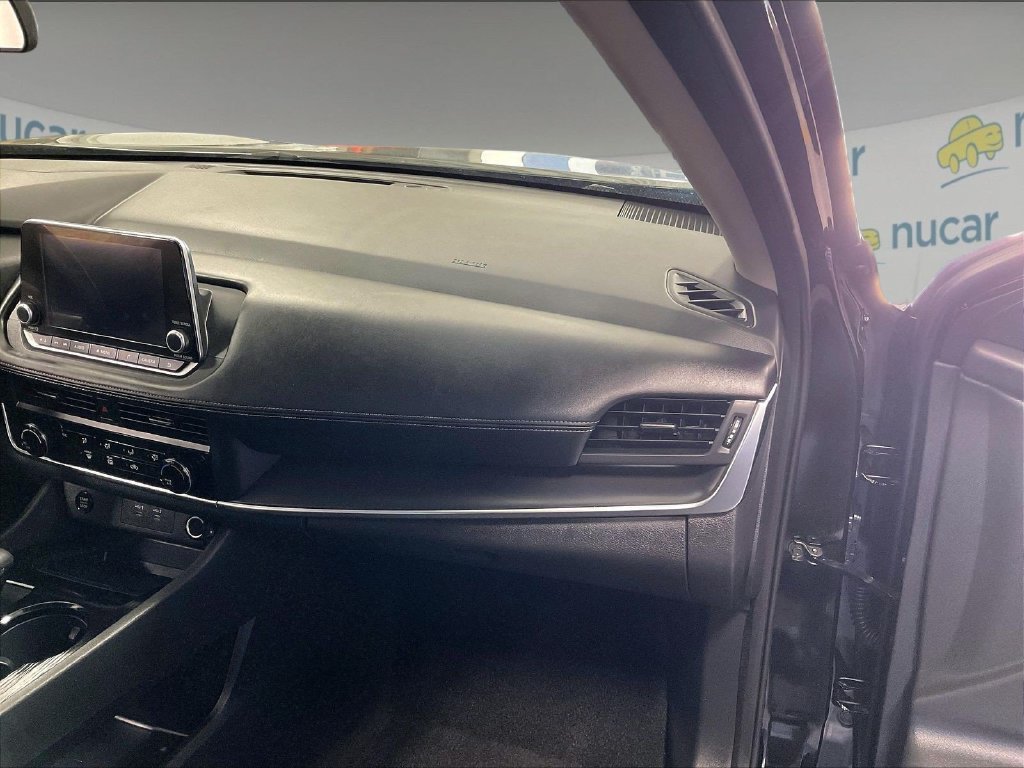 Used 2024 Black Nissan S image 13