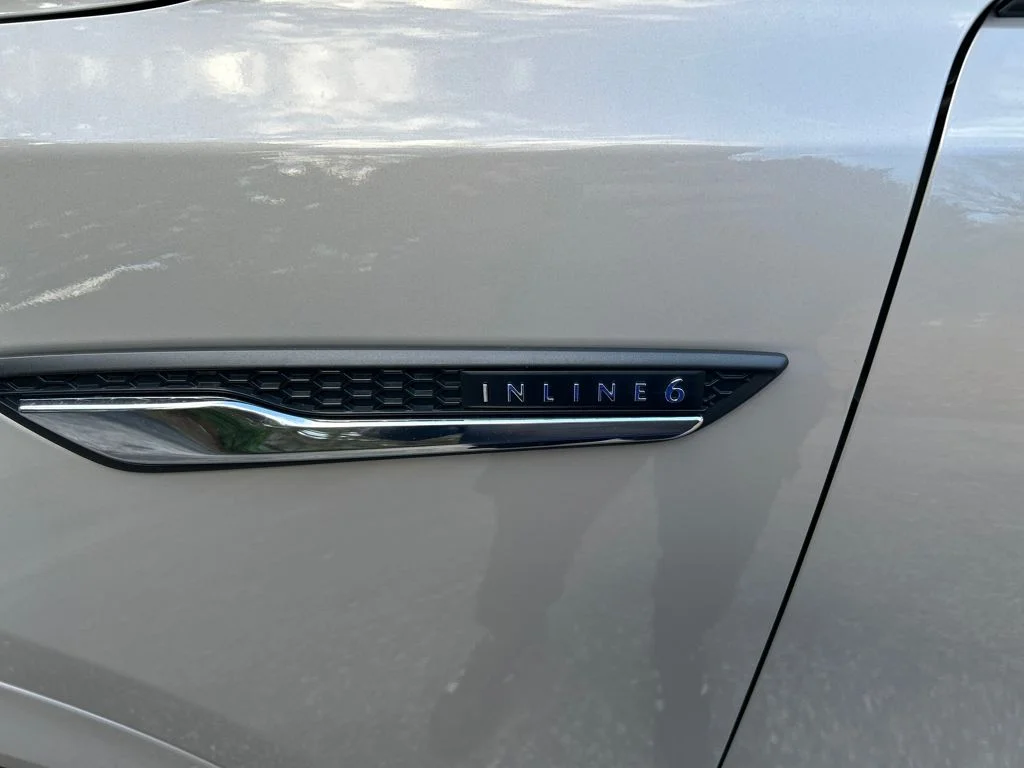 New 2026 Platinum Quartz Metallic Mazda 3.3 Turbo S Premium Plus image 13