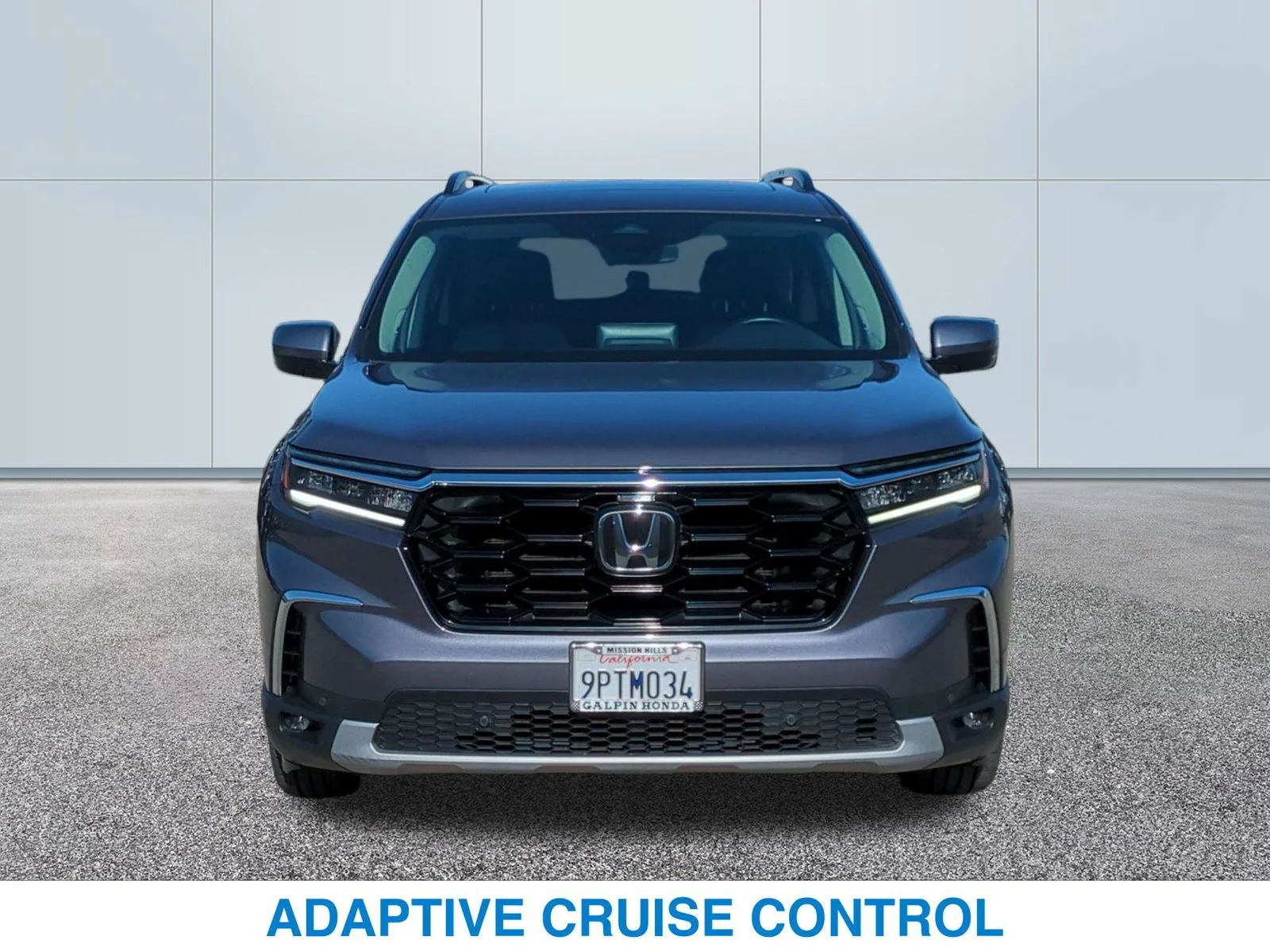 Used 2025 Gray Honda Touring image 3