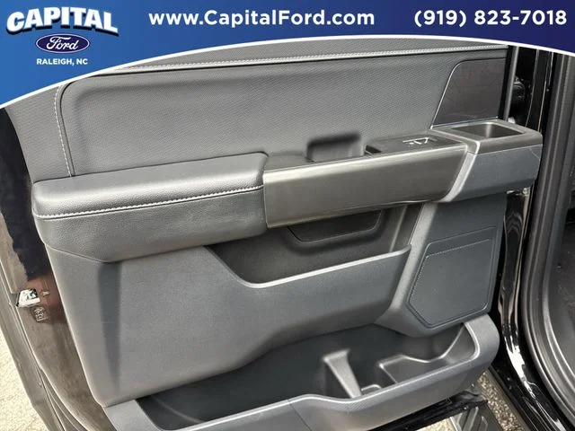 Used 2023 Black Ford XLT image 16