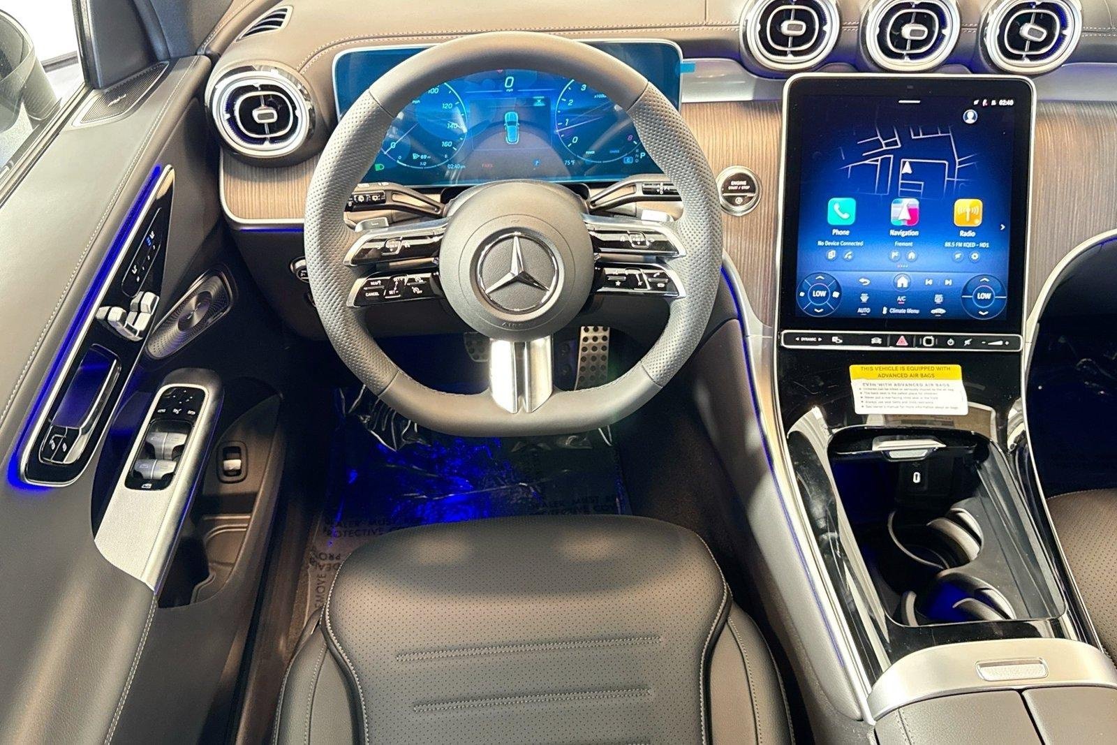 New 2026 Manufaktur Alpine Grey Mercedes-Benz GLC 300 image 19