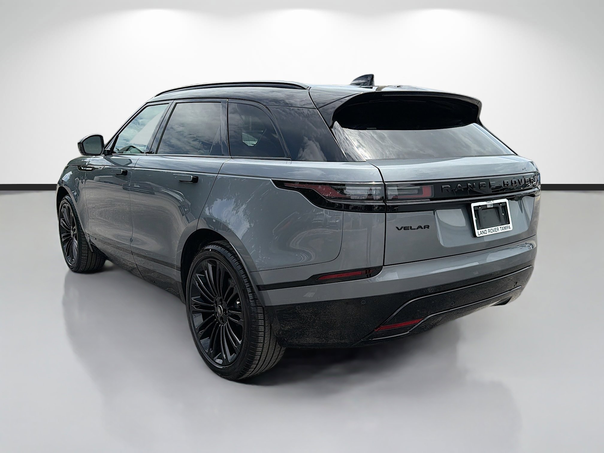 New 2026 Zadar Grey Land Rover Belgravia Edition image 3