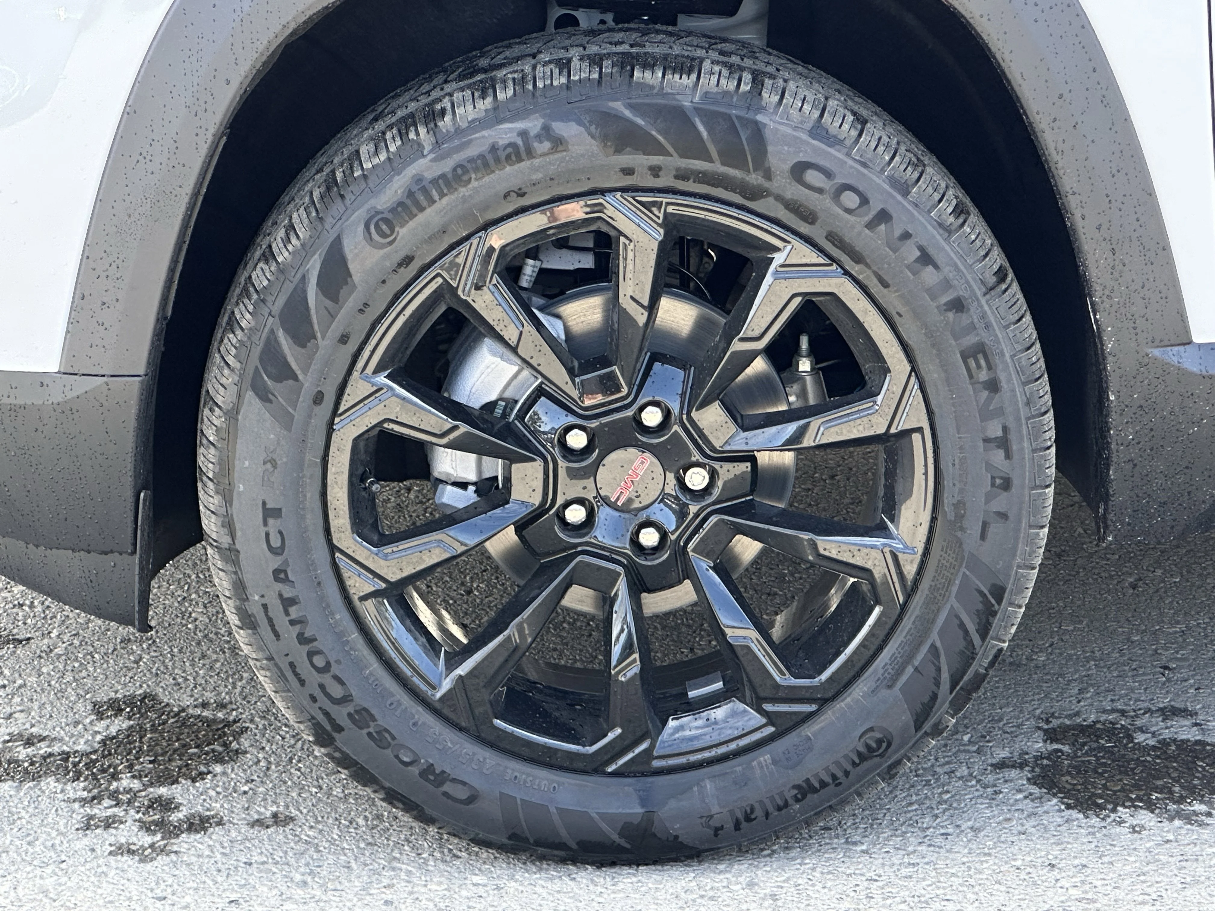 New 2026 Summit White GMC AWD Elevation image 6