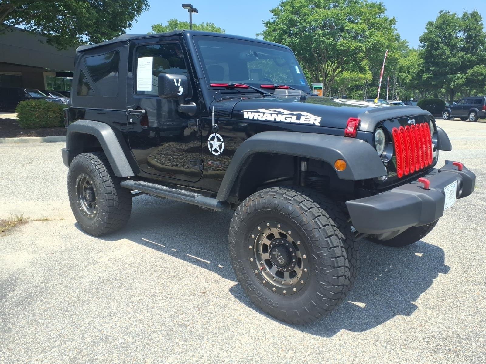 Used 2017 Black Clearcoat Jeep Sport image 4