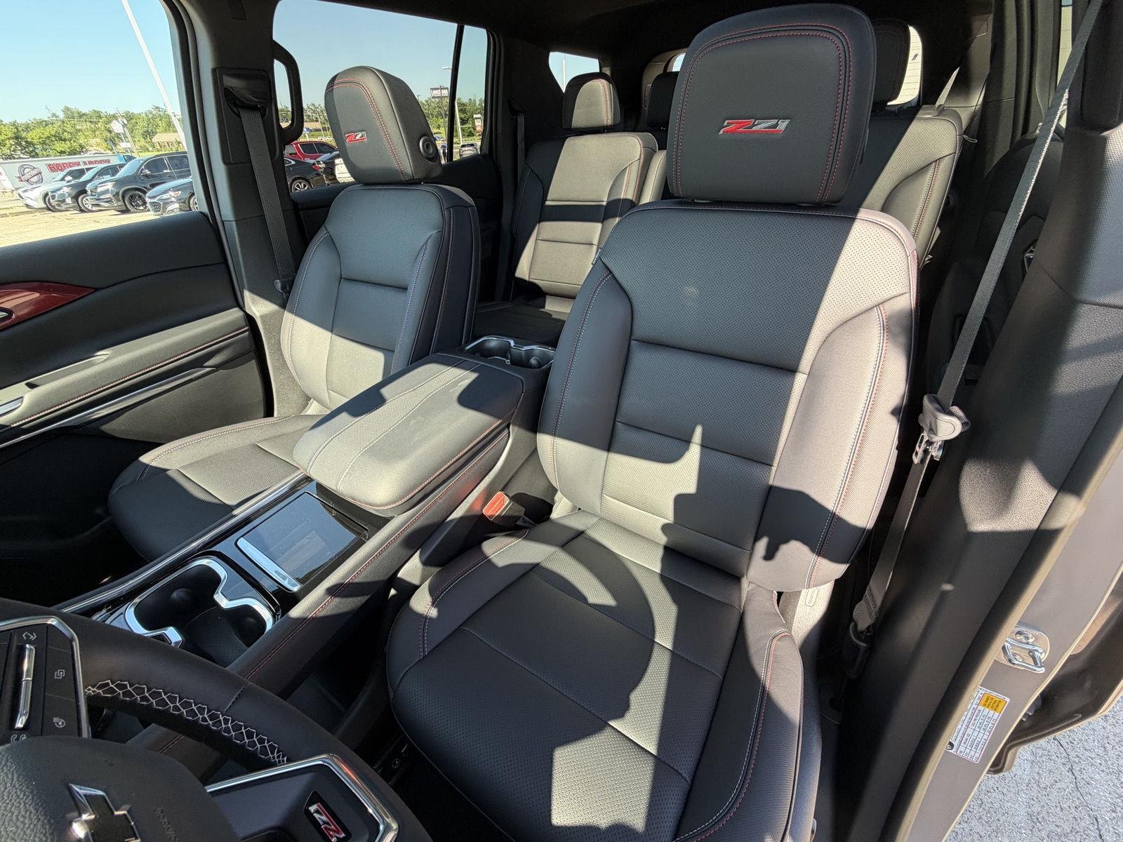 2026 Chevrolet Traverse Z71 - Photo 19