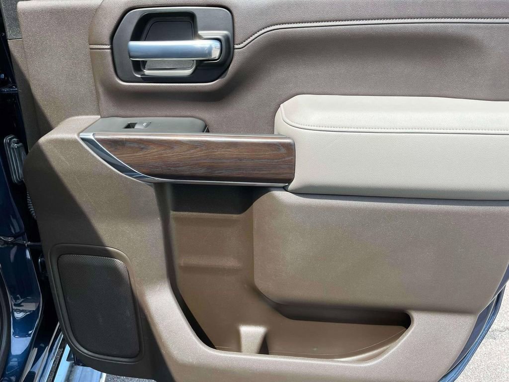2021 GMC Sierra 2500HD SLT - Photo 17
