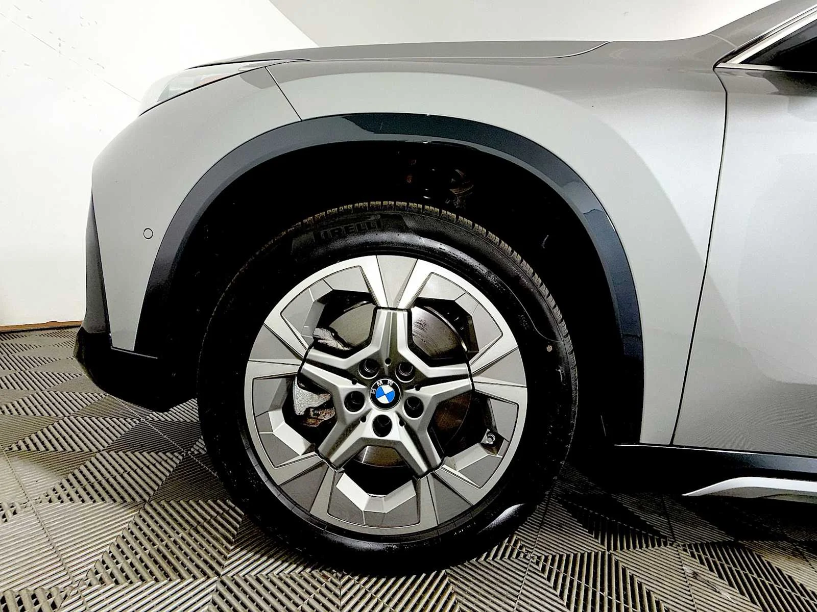 2026 BMW X1 28i - Photo 8
