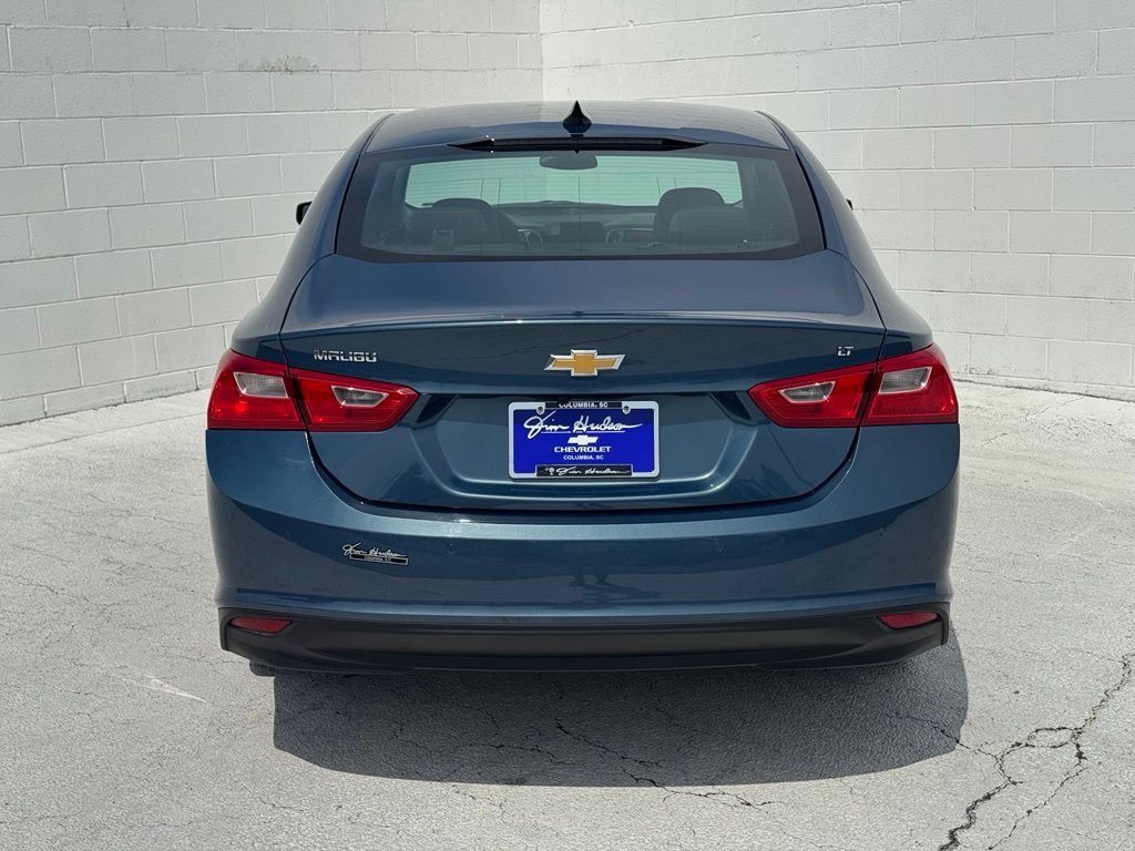 Used 2025 Lakeshore Blue Metallic Chevrolet 1LT image 11