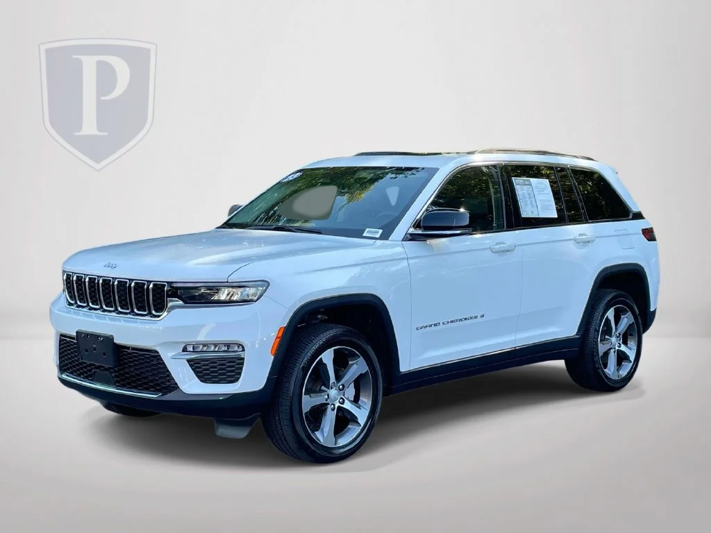 Used 2023 White Jeep Limited image 4
