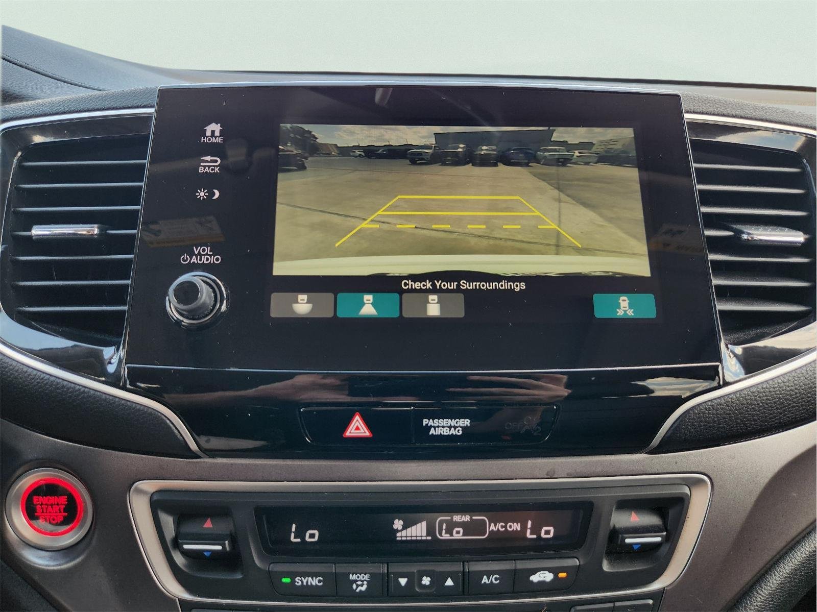 2020 Honda Pilot photo 17 of 33