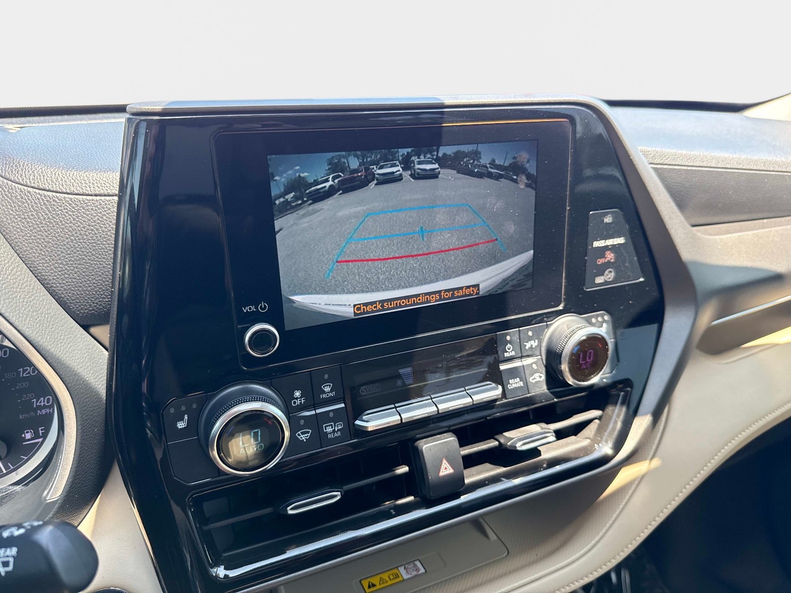 Used 2023 Wind Chill Pearl Toyota XLE image 24