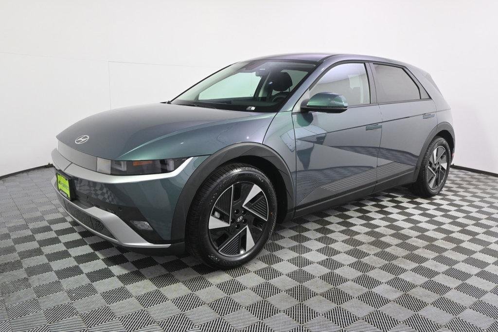 New 2027 Teal Hyundai SE image 2