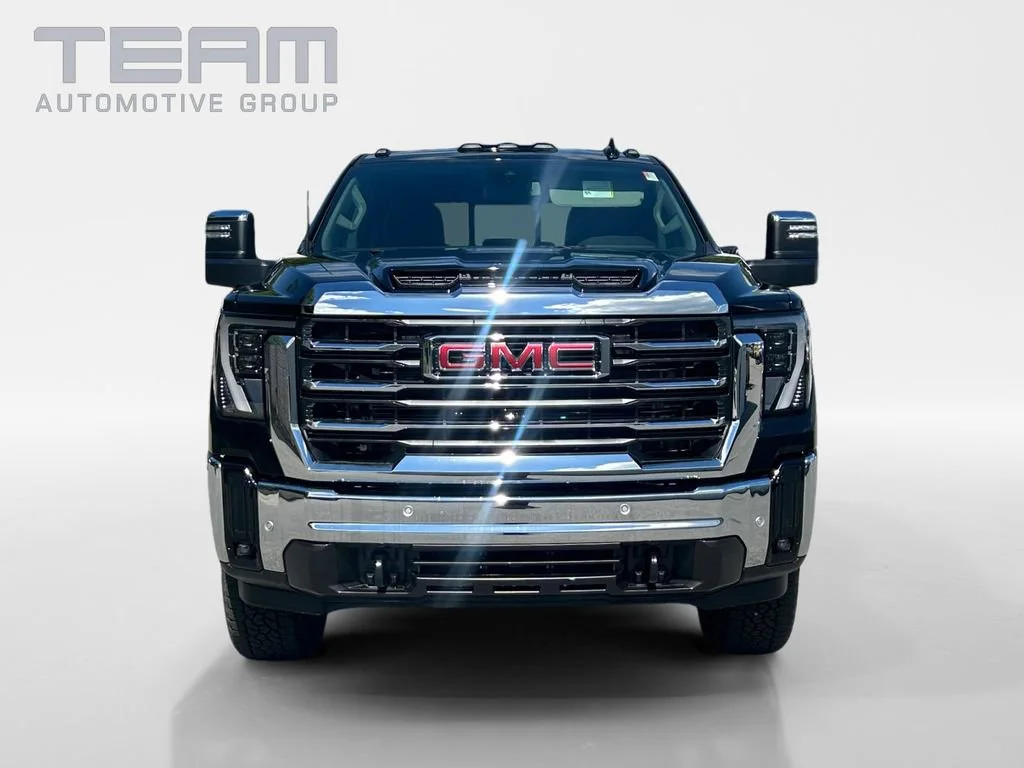 New 2026 Onyx Black GMC SLT image 2
