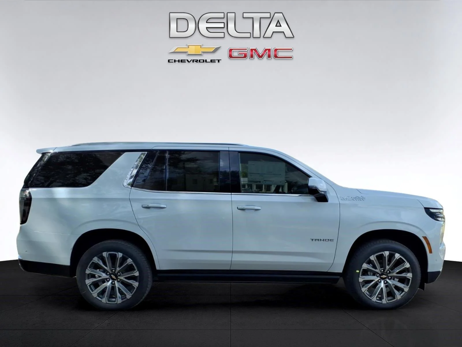 New 2027 Polar White Tricoat Chevrolet High Country image 6